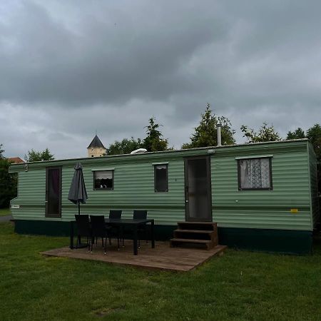 Autocamp Free Star - Mobilheimy Lägenhet Strachotin Exteriör bild