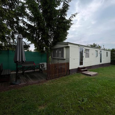 Autocamp Free Star - Mobilheimy Lägenhet Strachotin Exteriör bild