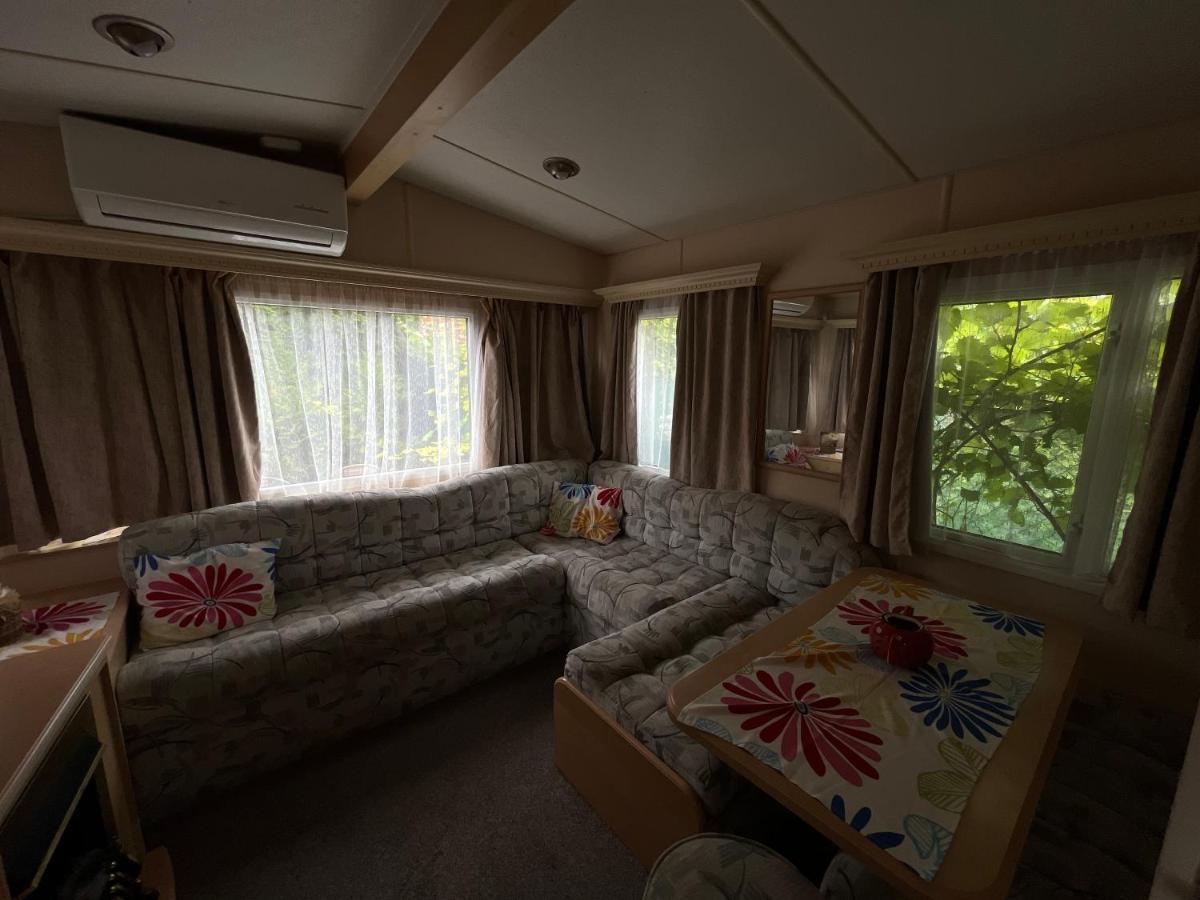 Autocamp Free Star - Mobilheimy Lägenhet Strachotin Exteriör bild